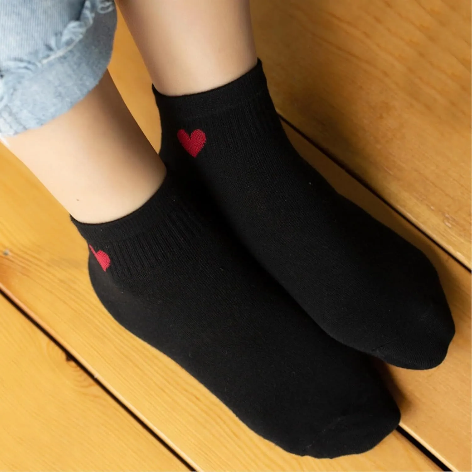 Cute Heart White Thin Cotton Socks for Women and Girls Soft Fun Novelty Breathable Athletic Casual Ankle Socks
