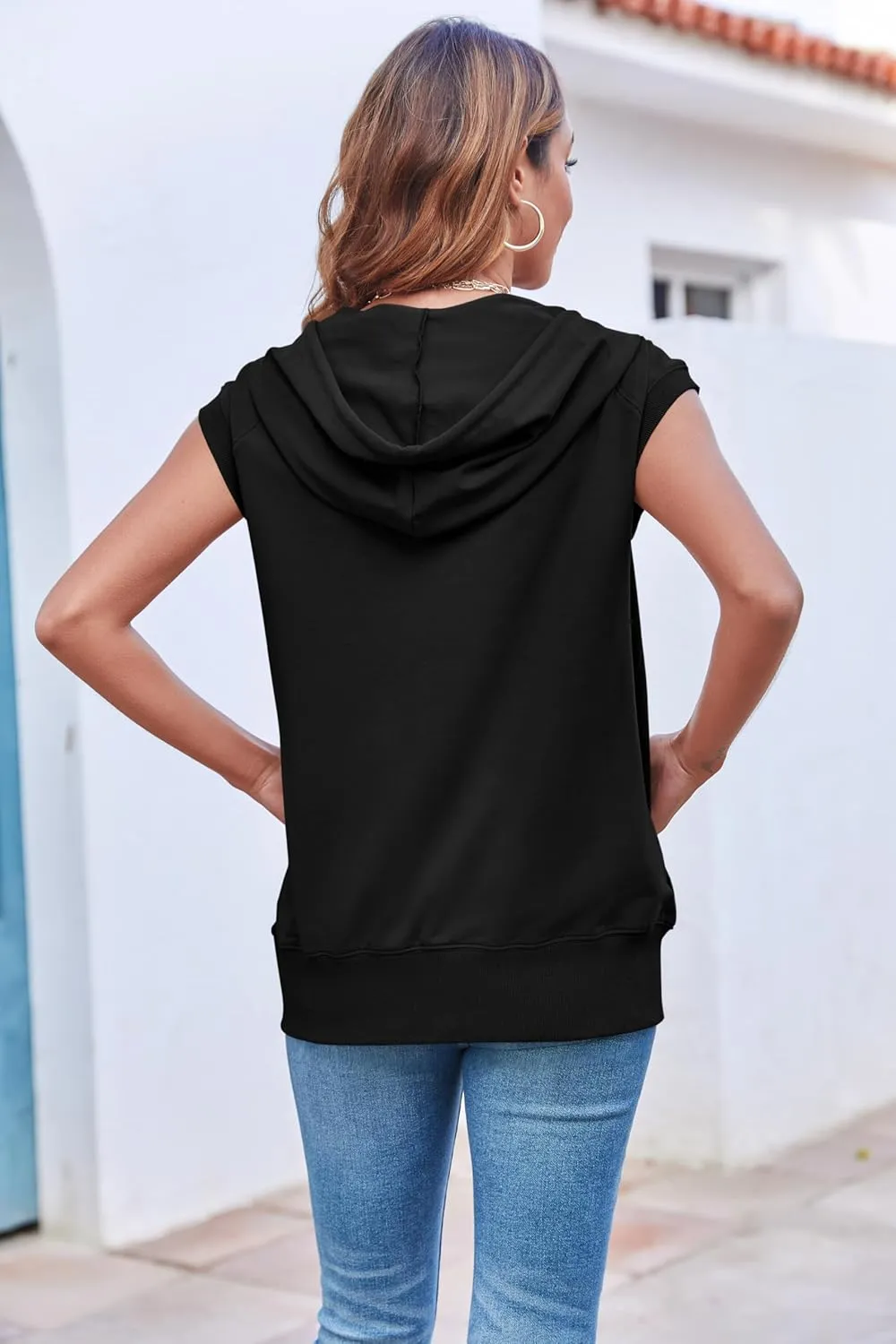 Fisoew Women's Sleeveless Zip Up Hoodies Casual Loose Fit Drawstring Sweatshirts Lightweight Jackets Vest with Pockets