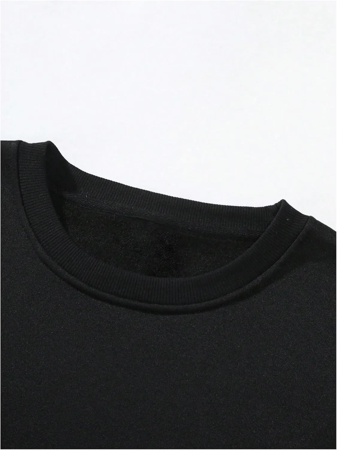GORGLITTER Men's Bear Graphic Sweatshirt Long Sleeve Crew Neck Drop Shoulder Pullover Tops