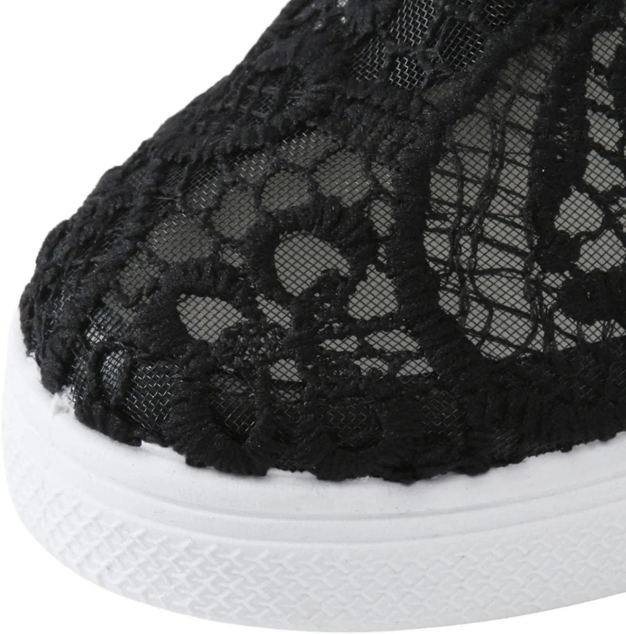 Hbeylia Platform Hidden Heels Sneakers For Women Fashion Flower Embroidered Design Lace Crochet Slip On Chunky Bottom High Heels High Top Canvas Shoes Casual Walking Slip On Loafers Work Shoes