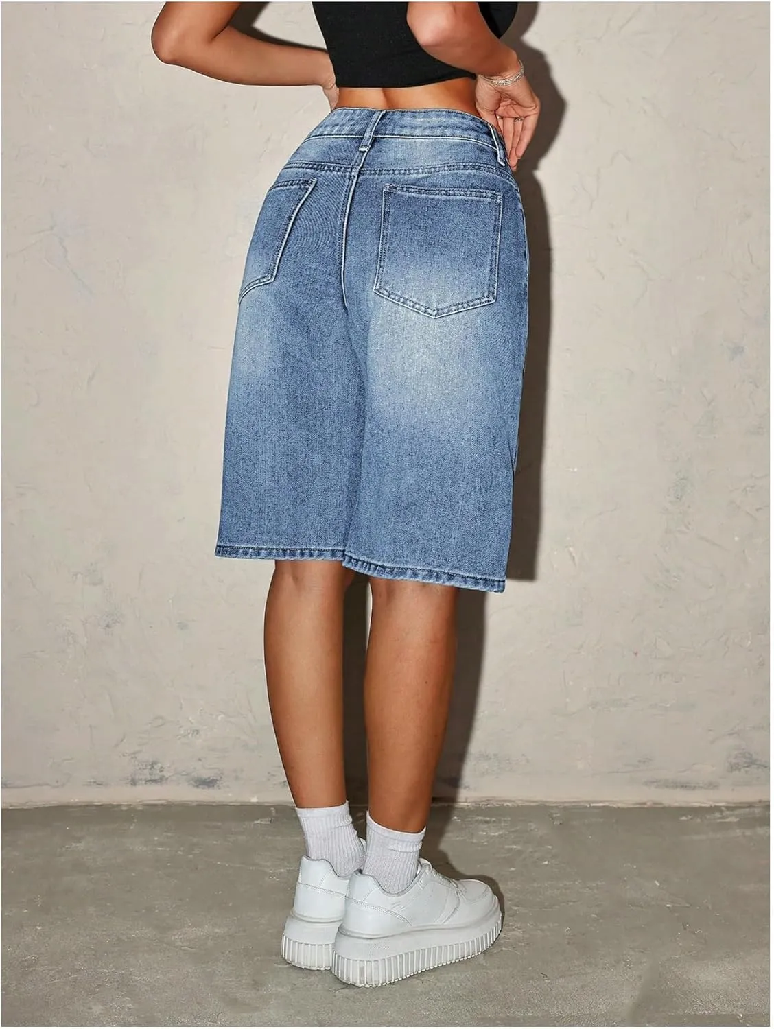 MakeMeChic Women's Y2k Straight Leg Denim Shorts High Waisted Zip Up Knee Length Vintage Casual Jean Shorts