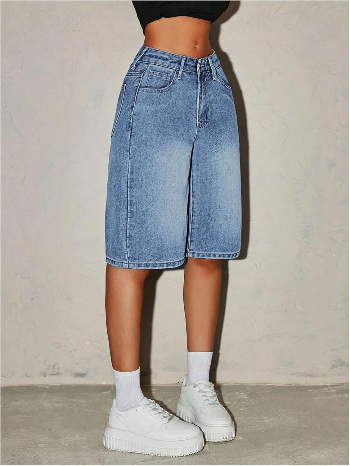 MakeMeChic Women's Y2k Straight Leg Denim Shorts High Waisted Zip Up Knee Length Vintage Casual Jean Shorts