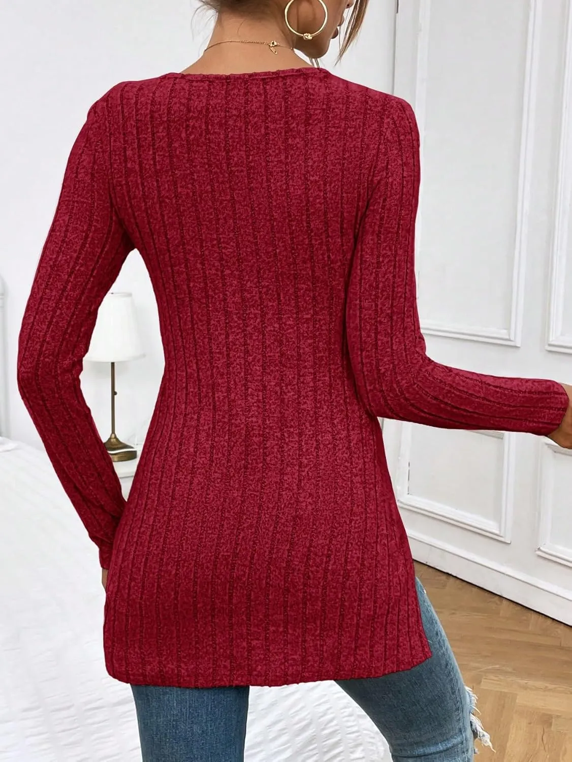 SweatyRocks Women's Casual Long Sleeve V Neck Split Hem Tee Top Basic Ribbed Knit Slim Fit T-Shirts