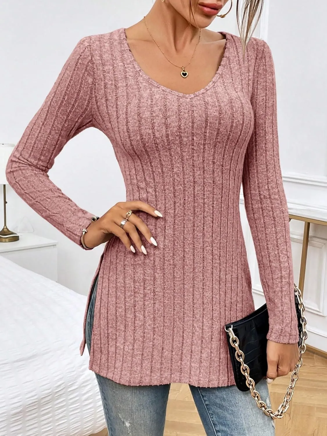 SweatyRocks Women's Casual Long Sleeve V Neck Split Hem Tee Top Basic Ribbed Knit Slim Fit T-Shirts