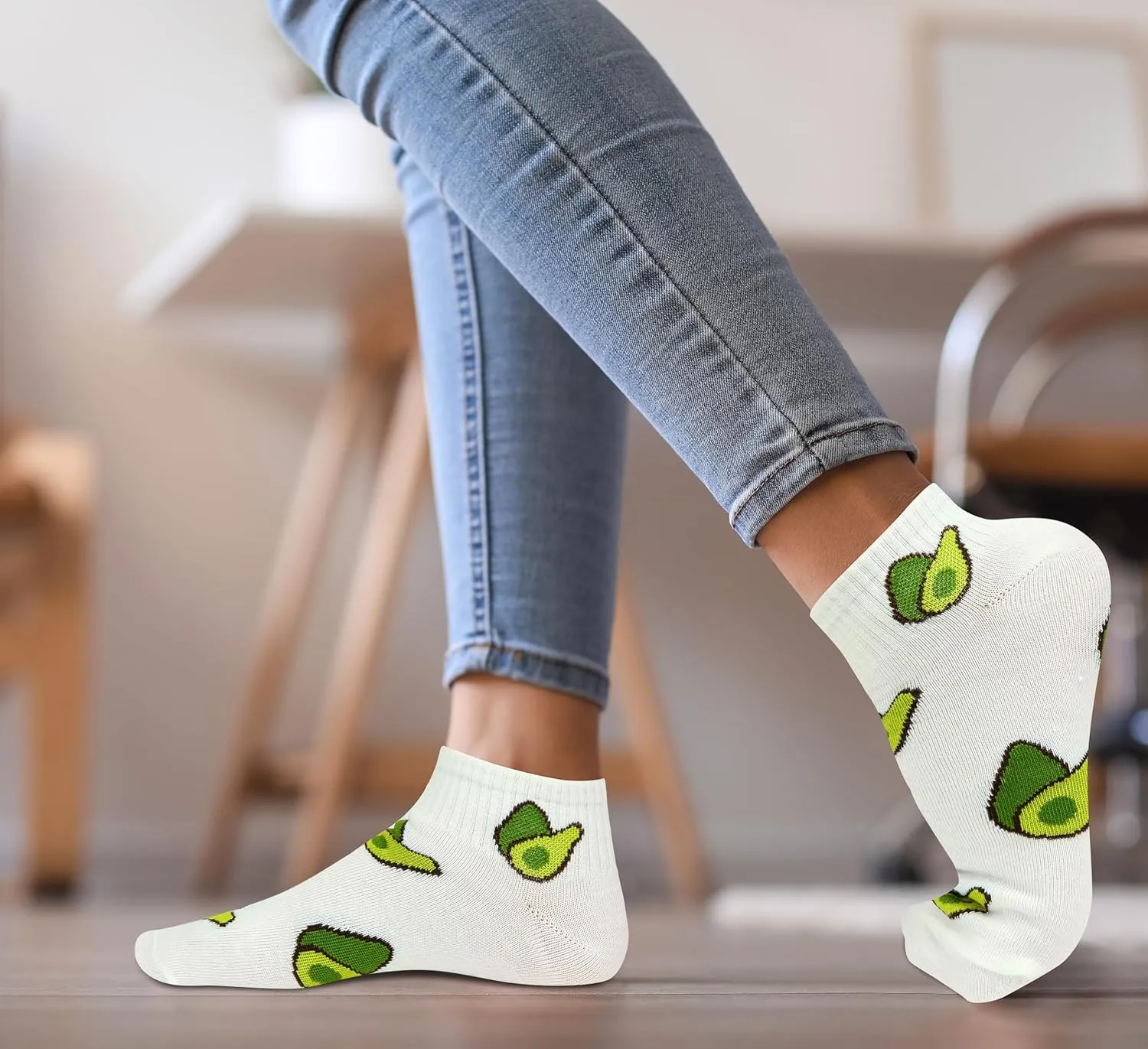 Violet Mist Ankle Socks for Women Girls Funny Novelty Patterned Low Cut Socks Cute Frilly Short Sock Casual Ankle High Sock