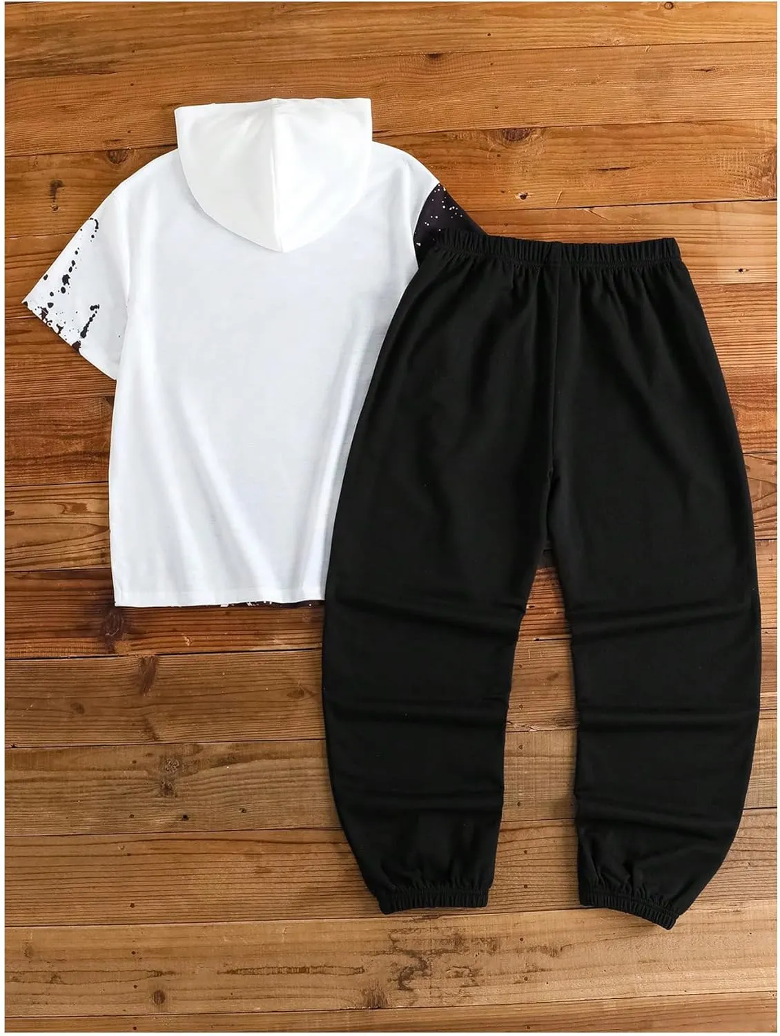 WDIRARA Boy's 2 Piece Outfits Graphic Short Sleeve Hooded T Shirt Elastic Waist Jogger Pants Set