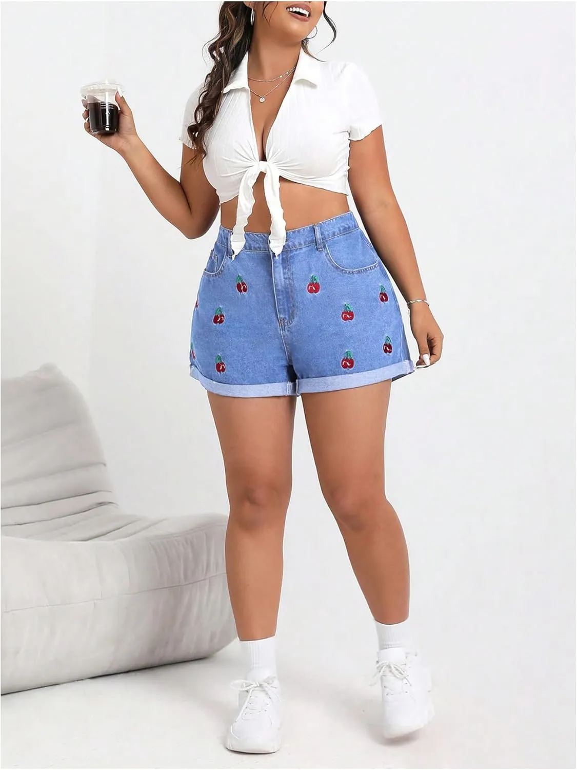 WDIRARA Women's Plus Size Cherry Embroidery Wide Leg Denim Shorts High Waist Rolled Hem Shorts