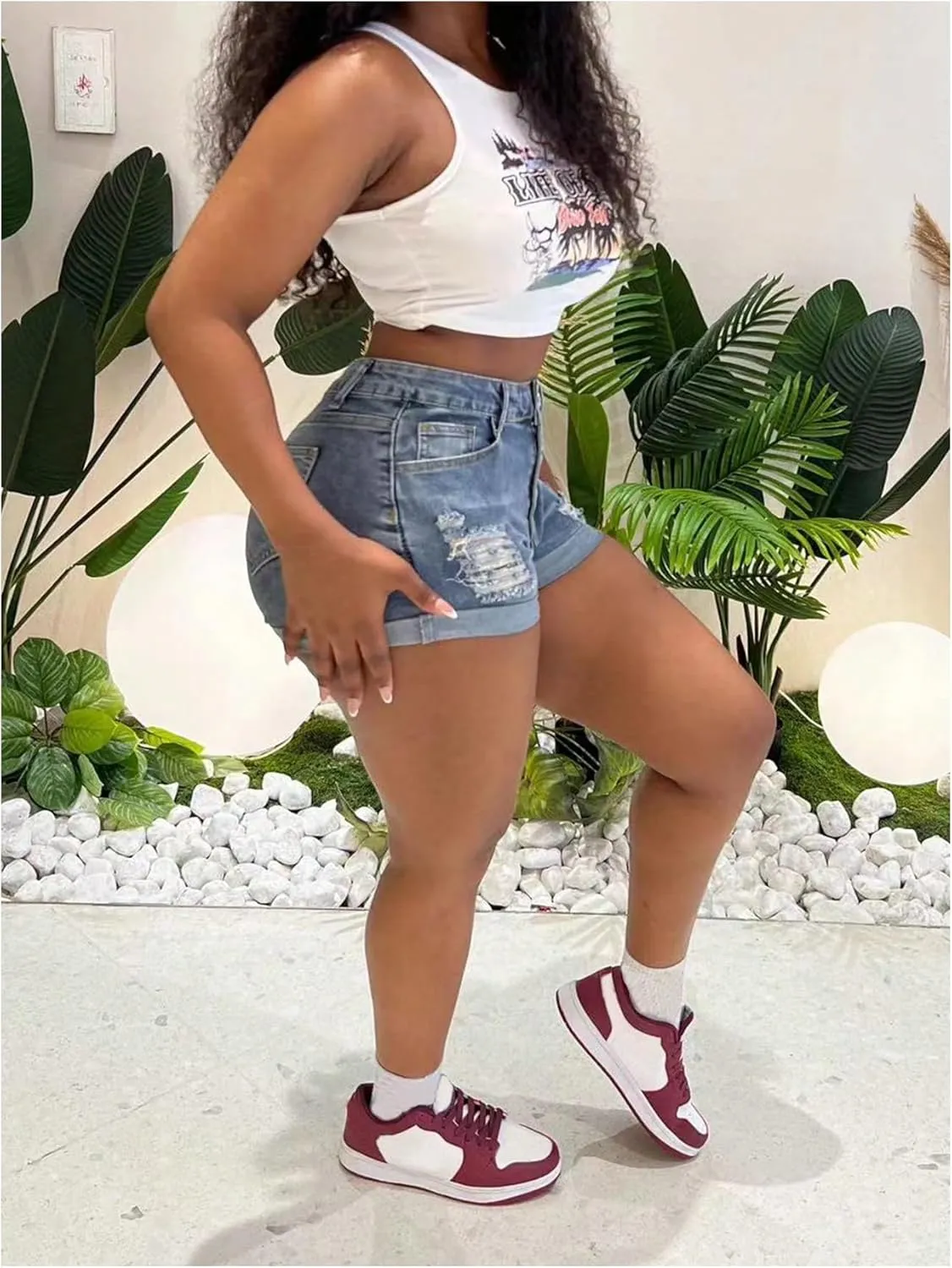 WDIRARA Women's Ripped Skinny Denim Shorts High Waisted Roll Up Hem Stretch Jean Shorts
