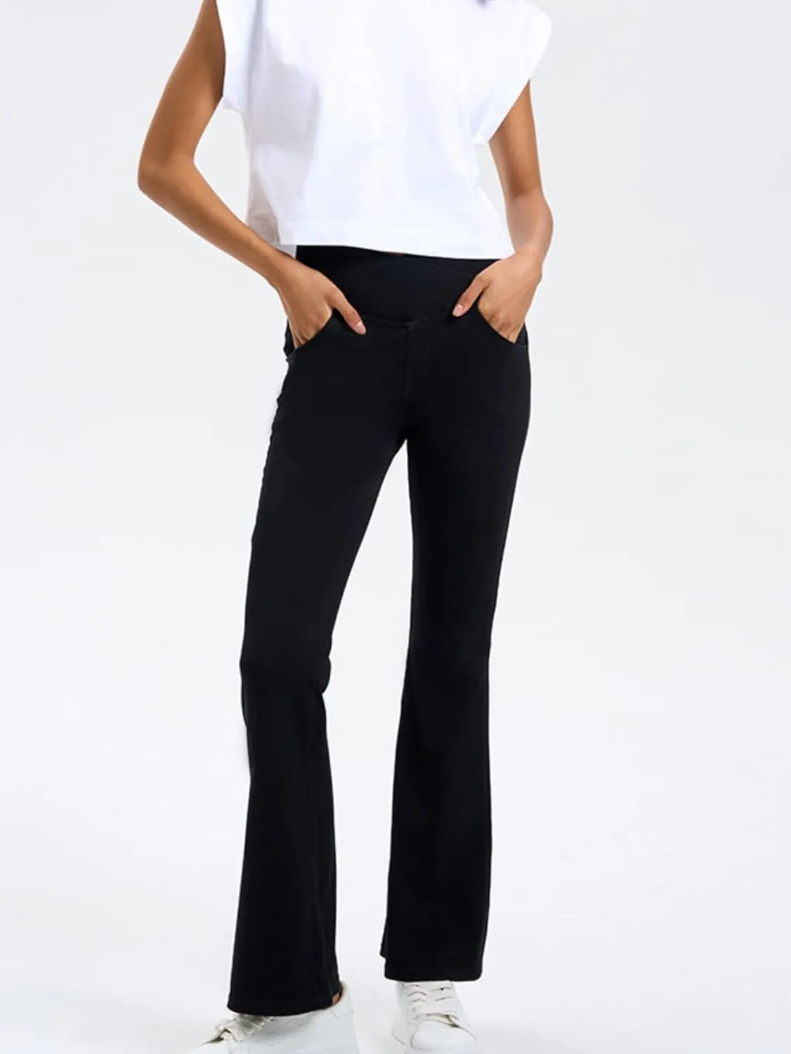Women's High Waisted Crossover Butt-Lifting V-Waisted Flare Jeans Yoga Denim Pants with Double Pockets
