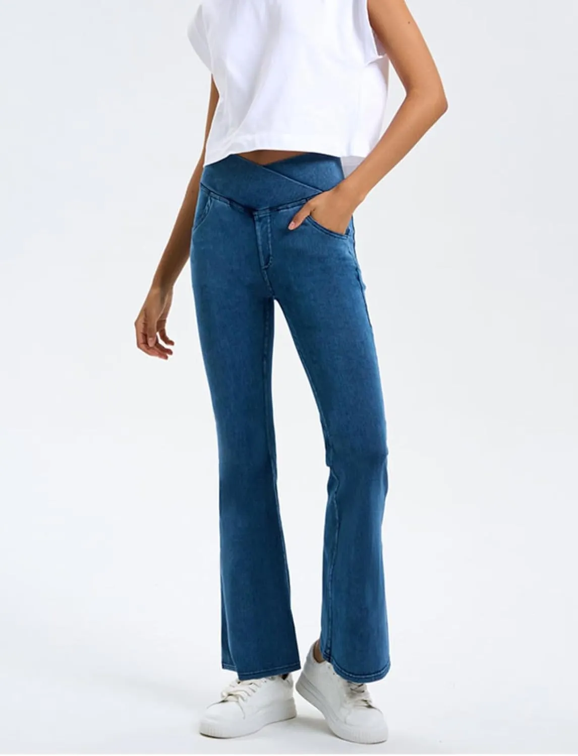 Women's High Waisted Crossover Butt-Lifting V-Waisted Flare Jeans Yoga Denim Pants with Double Pockets