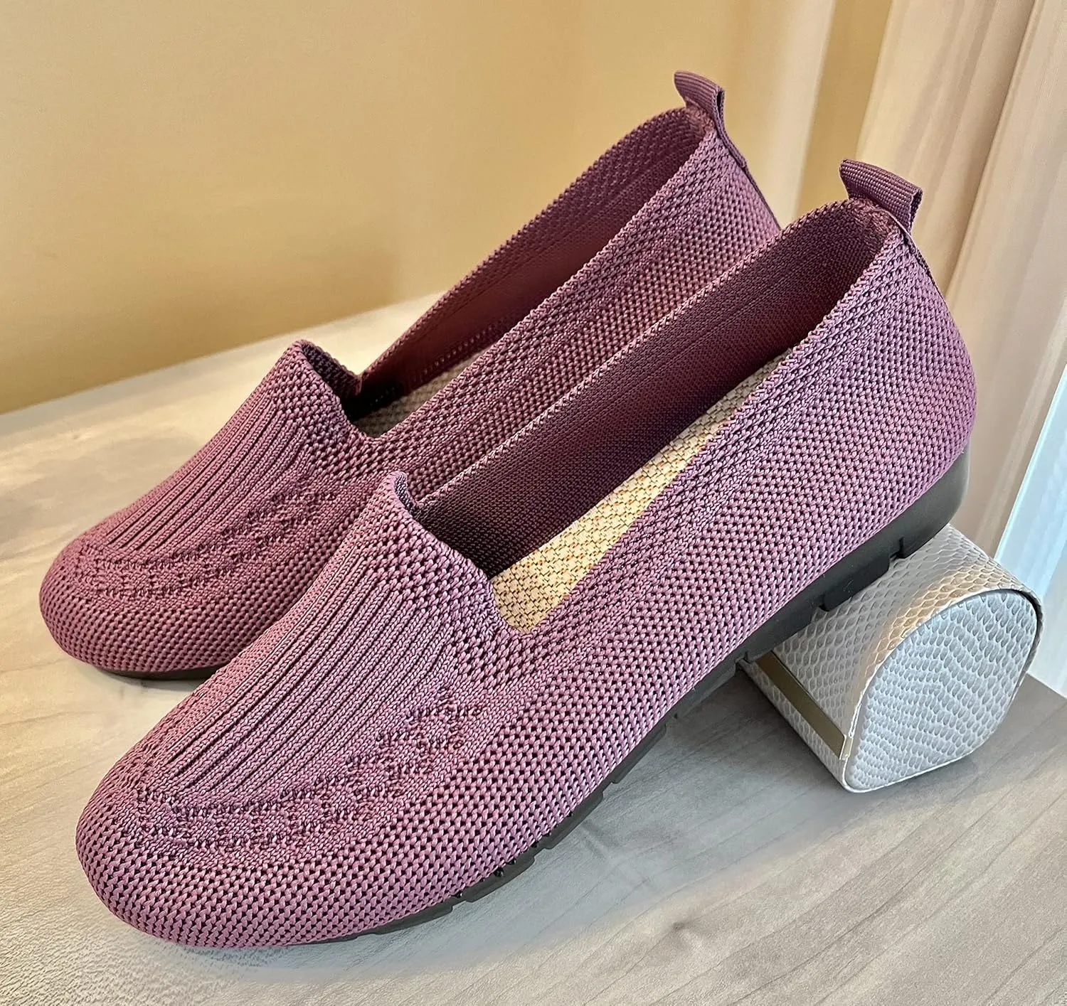 Women's Knitted Flat Shoes Lightweight Comfortable Loafers Women Footwear Slip On Casual Breathable Mesh Walking Shoes Female Round Toe Black, Pink, Purple, Red, Navy Blue, Grey, Beige